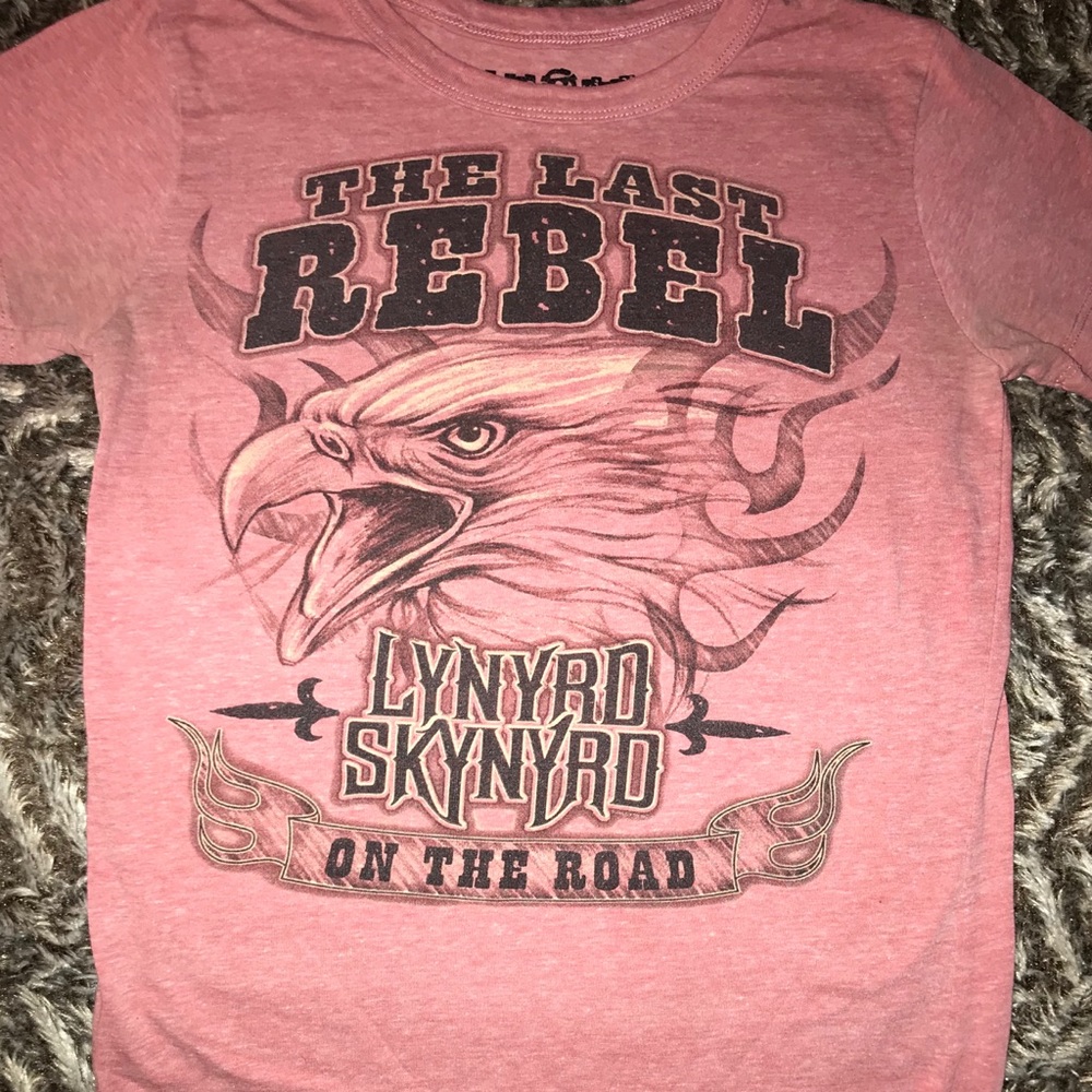 Lynyrd Skynyrd Vintage Vinyl tee